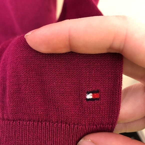 Tommy Hilfiger Maroon Crewneck Sweater NWT Small - Picture 7 of 7